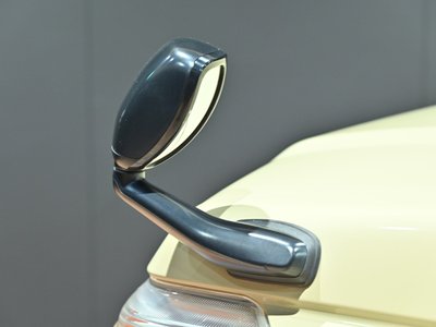 2015 Toyota LAND CRUISER 70 thumbnail 41