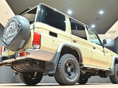 2015 Toyota LAND CRUISER 70 thumbnail 45