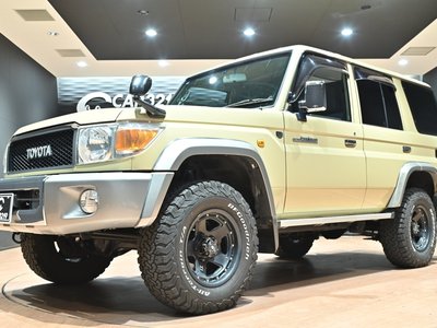 2015 Toyota LAND CRUISER 70 thumbnail 34