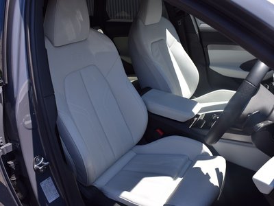 صورة 38 لـ 2025 AUDI A5 AVANT