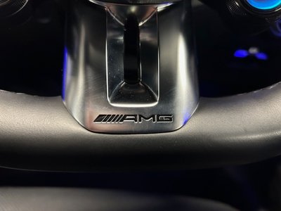 2022 Mercedes-BENZ C-CLASS AMG thumbnail 37