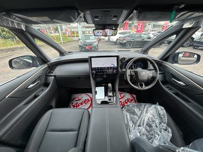 2026 Toyota ALPHARD 缩略图 3
