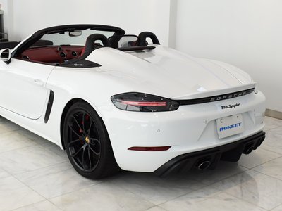 2021 Porsche 718 SPYDER thumbnail 41