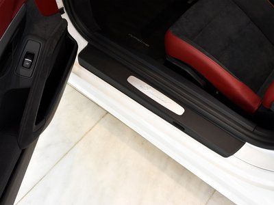 2021 Porsche 718 SPYDER thumbnail 22