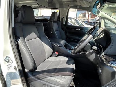 صورة 26 لـ 2021 Toyota ALPHARD