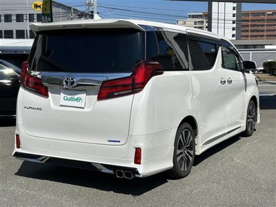 صورة 34 لـ 2021 Toyota ALPHARD