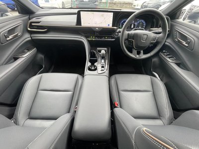 صورة 9 لـ 2024 Toyota CROWN SPORT