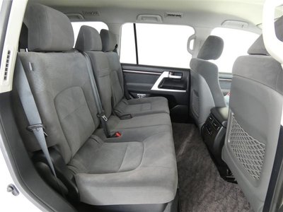 صورة مصغرة 15 لـ 2020 Toyota LAND CRUISER 200