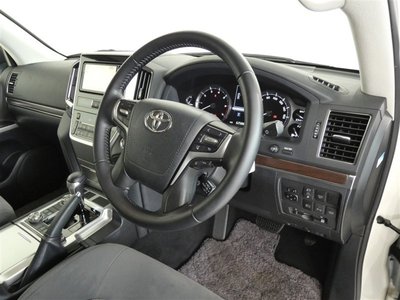 صورة مصغرة 3 لـ 2020 Toyota LAND CRUISER 200