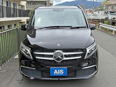 2020 Mercedes-BENZ V-CLASS photo 3