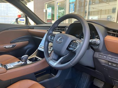 2024 Lexus LBX thumbnail 44