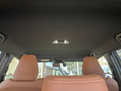 2024 Lexus LBX thumbnail 32