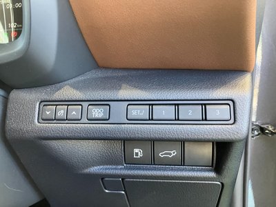 2024 Lexus LBX thumbnail 43