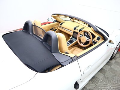 2015 Porsche BOXSTER thumbnail 40