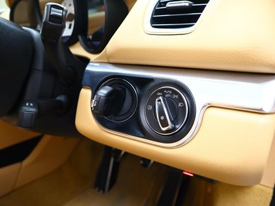2015 Porsche BOXSTER thumbnail 61