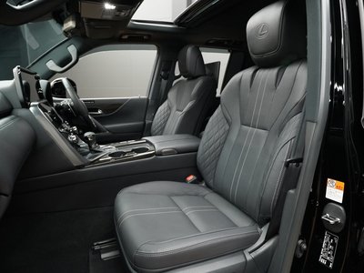 2023 Lexus LX thumbnail 21