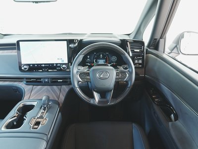 2024 Lexus LM 照片 7