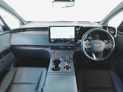 2024 Lexus LM 照片 6