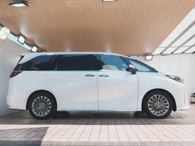 2024 Lexus LM 照片 49
