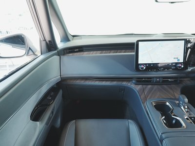 2024 Lexus LM 照片 9