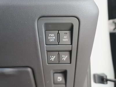 2024 Lexus LM 照片 29