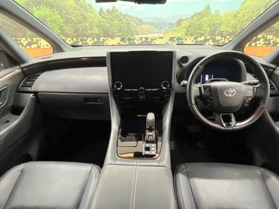 2024 Toyota VELLFIRE photo 2