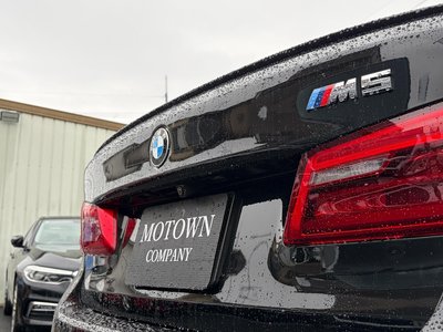 2018 BMW M5 thumbnail 23