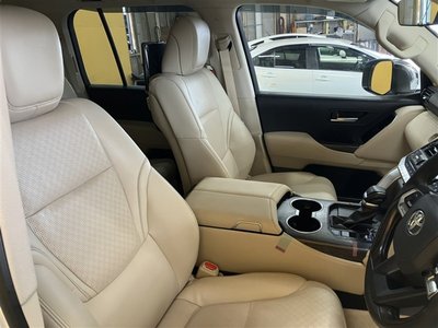2024 Toyota LAND CRUISER 300 thumbnail 46