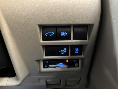 2024 Toyota LAND CRUISER 300 thumbnail 34