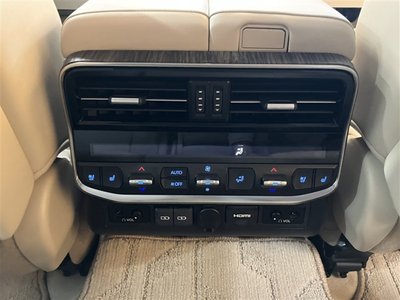 2024 Toyota LAND CRUISER 300 thumbnail 51