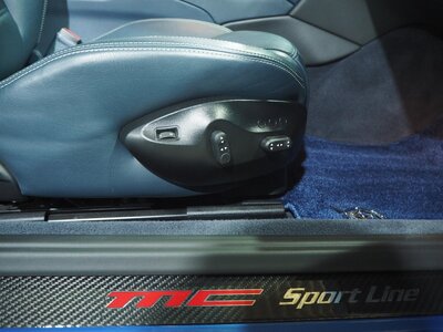 صورة 16 لـ 2013 Maserati GRANTURISMO