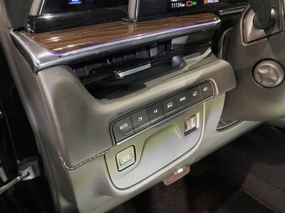 2023 Cadillac ESCALADE — фото 23