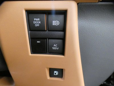 صورة 56 لـ 2023 Toyota VELLFIRE