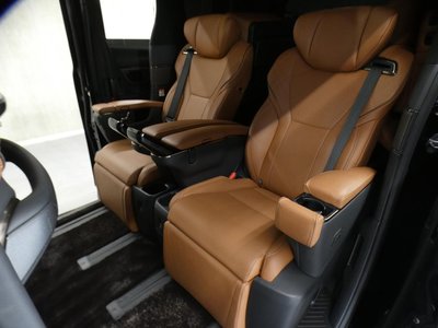 صورة 42 لـ 2023 Toyota VELLFIRE