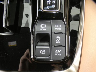 صورة 62 لـ 2023 Toyota VELLFIRE