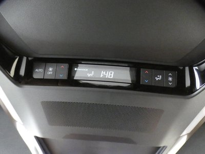 صورة 65 لـ 2023 Toyota VELLFIRE