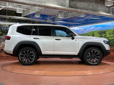 2023 Toyota LAND CRUISER 300 照片 30