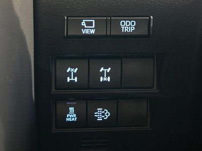 2023 Toyota LAND CRUISER 300 照片 6