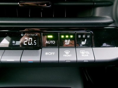 2025 Toyota CROWN SPORT — миниатюра 11