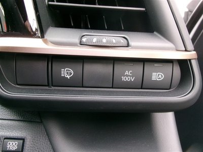 2025 Toyota CROWN SPORT — миниатюра 32