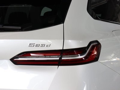 2024 BMW 5 SERIES TOURING 照片 11