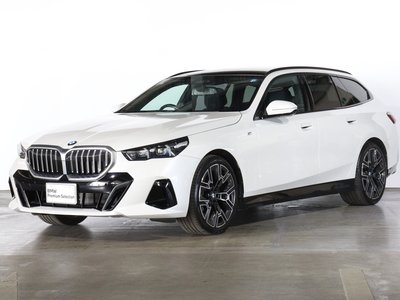 2024 BMW 5 SERIES TOURING 照片 1