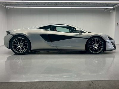 2017 Mclaren 570S COUPE 照片 12