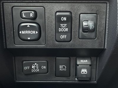 صورة 17 لـ 2018 Toyota TUNDRA