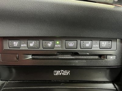 2021 Lexus ES photo 13