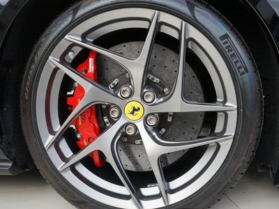 صورة 8 لـ 2018 Ferrari 812 SUPERFAST