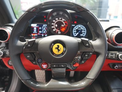 صورة 16 لـ 2018 Ferrari 812 SUPERFAST
