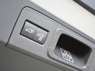 2024 Toyota CROWN SPORT photo 9