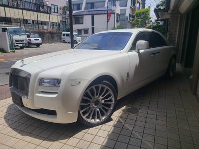 2011 ROLLS-ROYCE GHOST photo 3