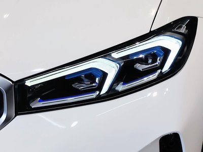 2025 BMW 3 SERIES thumbnail 52